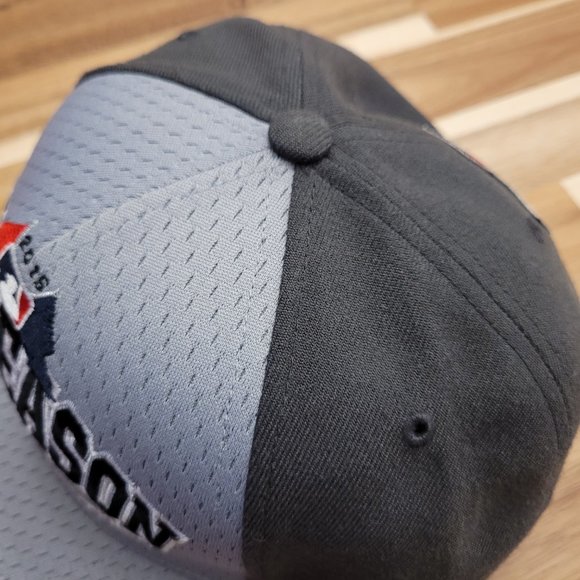 2015 Toronto Blue Jays - Division Champions Postseason Snapback Hat - Picture 3 of 5